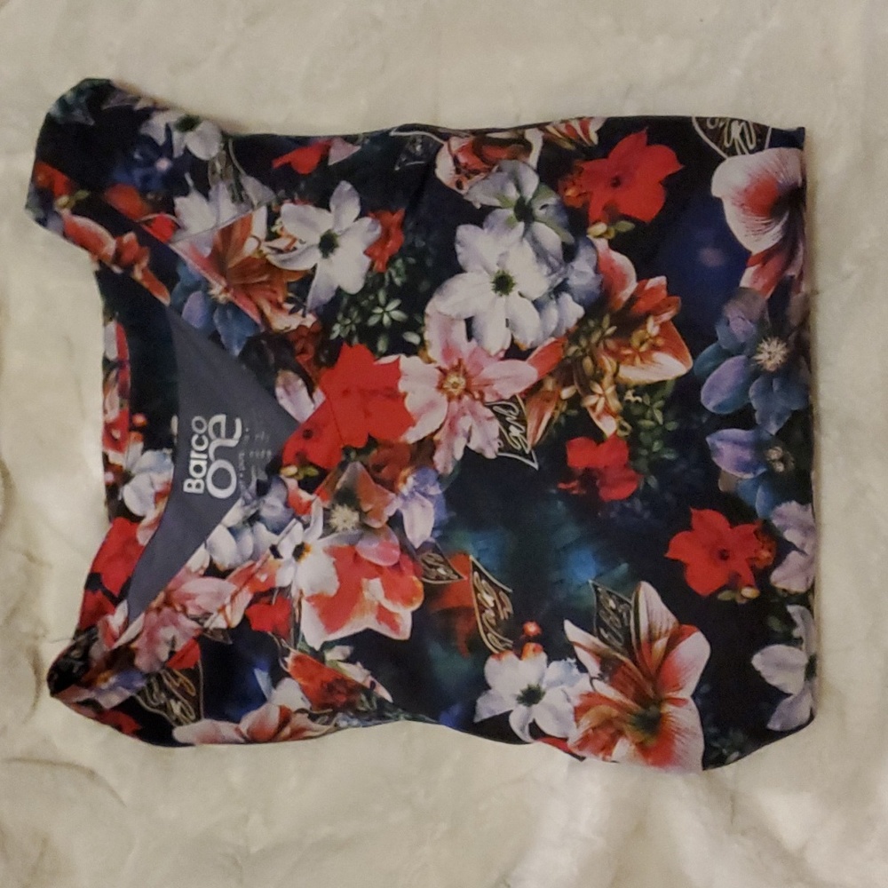 Women's 3X Scrub Top